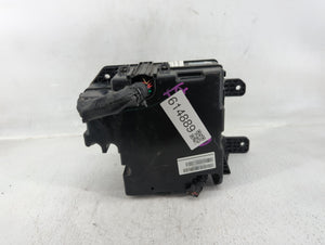 2011-2013 Kia Sorento Fusebox Fuse Box Panel Relay Module P/N:VS912051U040XA Fits 2011 2012 2013 OEM Used Auto Parts