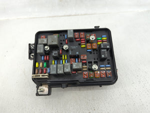 2010 Chevrolet Equinox Fusebox Fuse Box Panel Relay Module P/N:13717824 2084337 01 Fits OEM Used Auto Parts