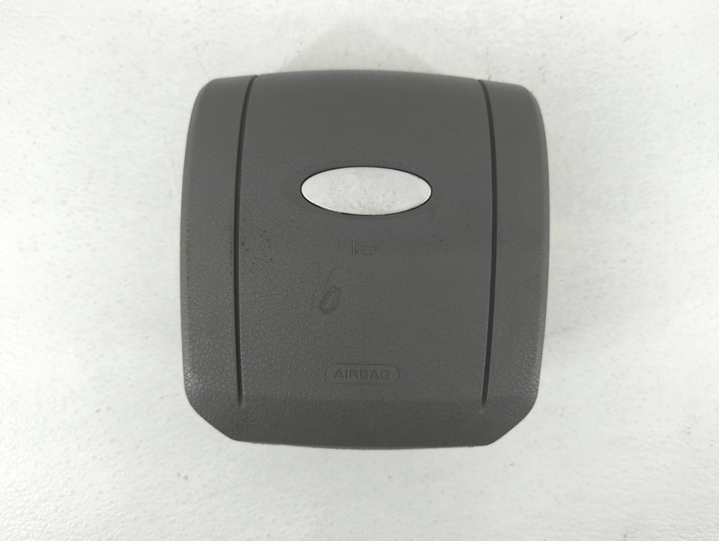 2004-2008 Ford F-150 Air Bag Driver Left Steering Wheel Mounted P/N:4L34 15043B13 BE Fits 2004 2005 2006 2007 2008 OEM Used Auto Parts - Oemusedautoparts1.com