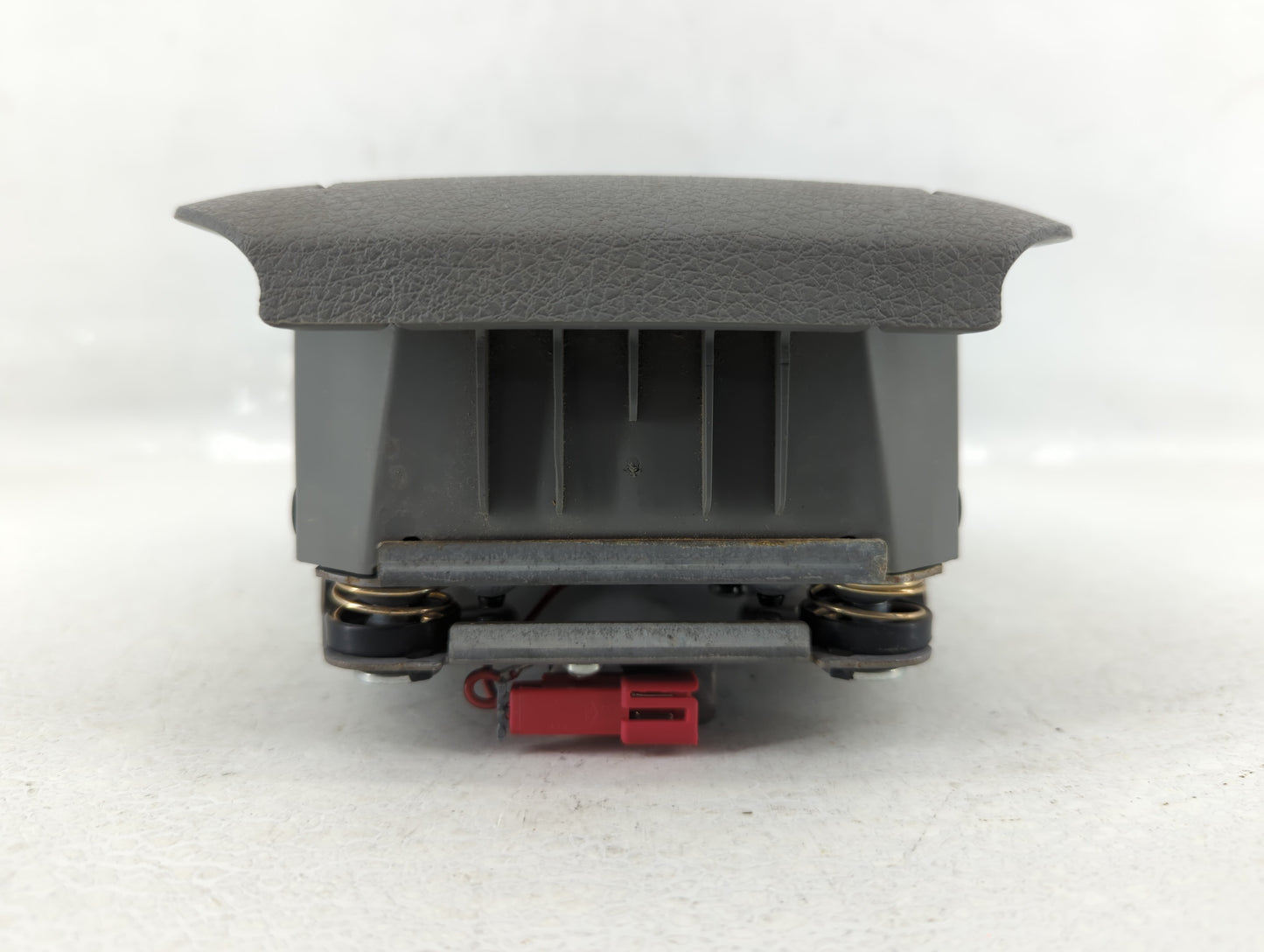 2004-2008 Ford F-150 Air Bag Driver Left Steering Wheel Mounted P/N:4L34 15043B13 BE Fits 2004 2005 2006 2007 2008 OEM Used Auto Parts - Oemusedautoparts1.com