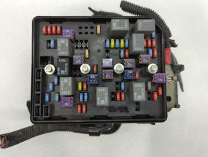 2008-2011 Chevrolet Impala Fusebox Fuse Box Panel Relay Module P/N:13729154-01 Fits 2008 2009 2010 2011 OEM Used Auto Parts