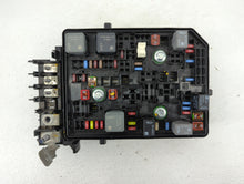 2016-2018 Chevrolet Cruze Fusebox Fuse Box Panel Relay Module P/N:812461952 39049710 Fits 2016 2018 OEM Used Auto Parts