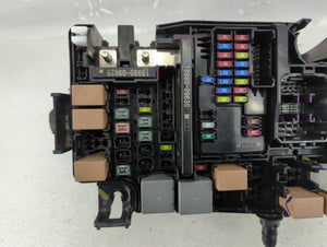 2018 Hyundai Elantra Fusebox Fuse Box Panel Relay Module P/N:91956-F2022 Fits OEM Used Auto Parts