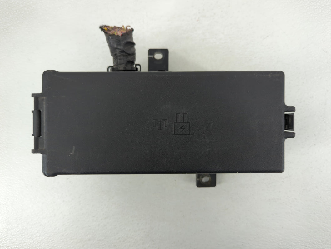 2012-2014 Ford Mustang Fusebox Fuse Box Panel Relay Module P/N:AR3T-14A003-AB Fits 2012 2013 2014 OEM Used Auto Parts