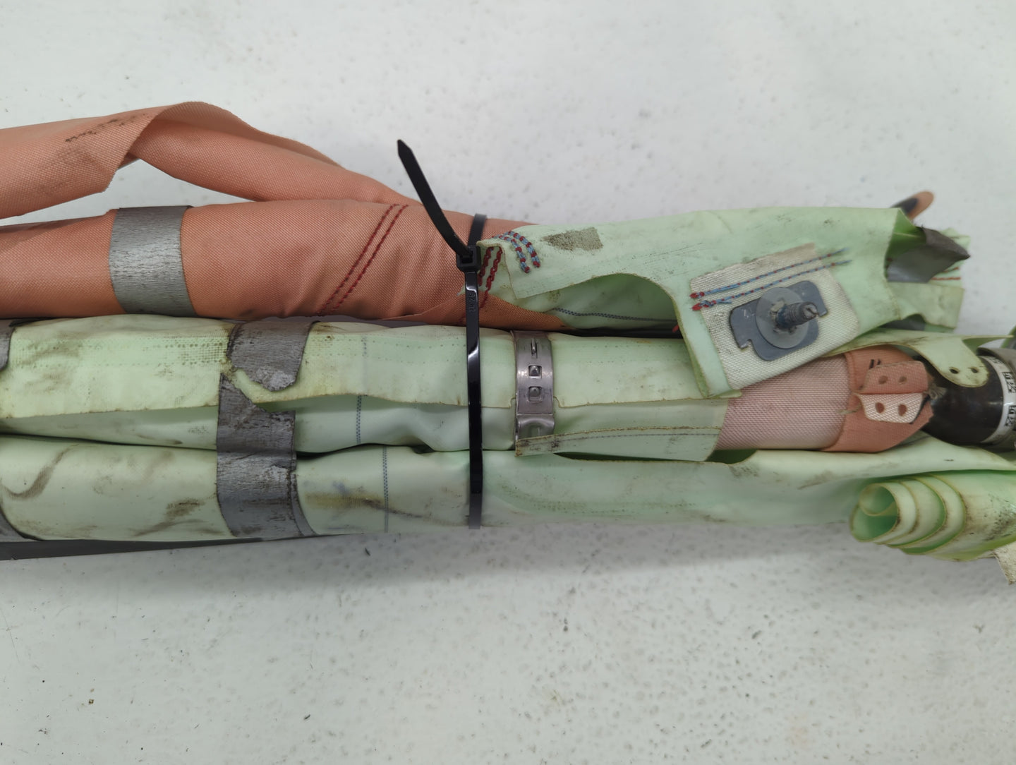 2013-2013 Ram 3500 Passenger Curtain Air Bag Oem - Oemusedautoparts1.com