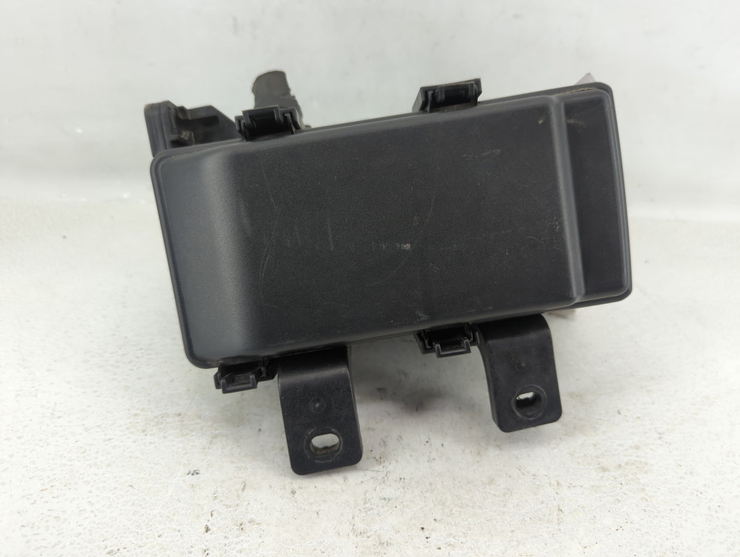 2008-2010 Hyundai Sonata Fusebox Fuse Box Panel Relay Module P/N:090405 91950-3K750 Fits 2008 2009 2010 OEM Used Auto Parts