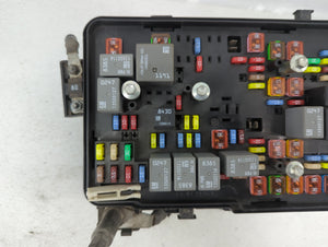 2013-2016 Chevrolet Equinox Fusebox Fuse Box Panel Relay Module P/N:22929763_01 Fits 2013 2014 2015 2016 OEM Used Auto Parts