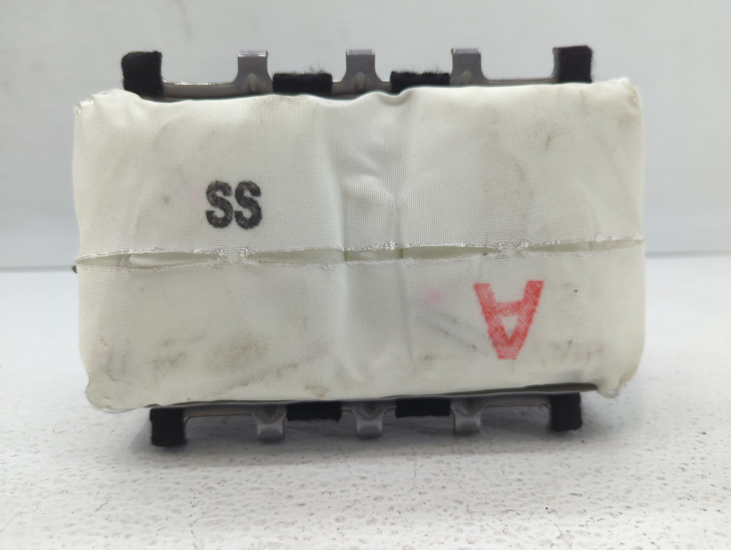 2013 Toyota Rav4 Air Bag Passenger Right Dashboard OEM P/N:M14432107P4C M1442107P4C Fits OEM Used Auto Parts - Oemusedautoparts1.com
