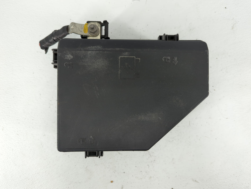 2015-2017 Buick Enclave Fusebox Fuse Box Panel Relay Module P/N:23436809 Fits 2015 2016 2017 OEM Used Auto Parts