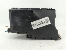 2016 Ford Focus Fusebox Fuse Box Panel Relay Module P/N:AV6T-14A142-AB AV6T-14A067-AD Fits OEM Used Auto Parts