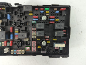 2020-2022 Chrysler Voyager Fusebox Fuse Box Panel Relay Module P/N:6356-5509 Fits 2020 2021 2022 OEM Used Auto Parts