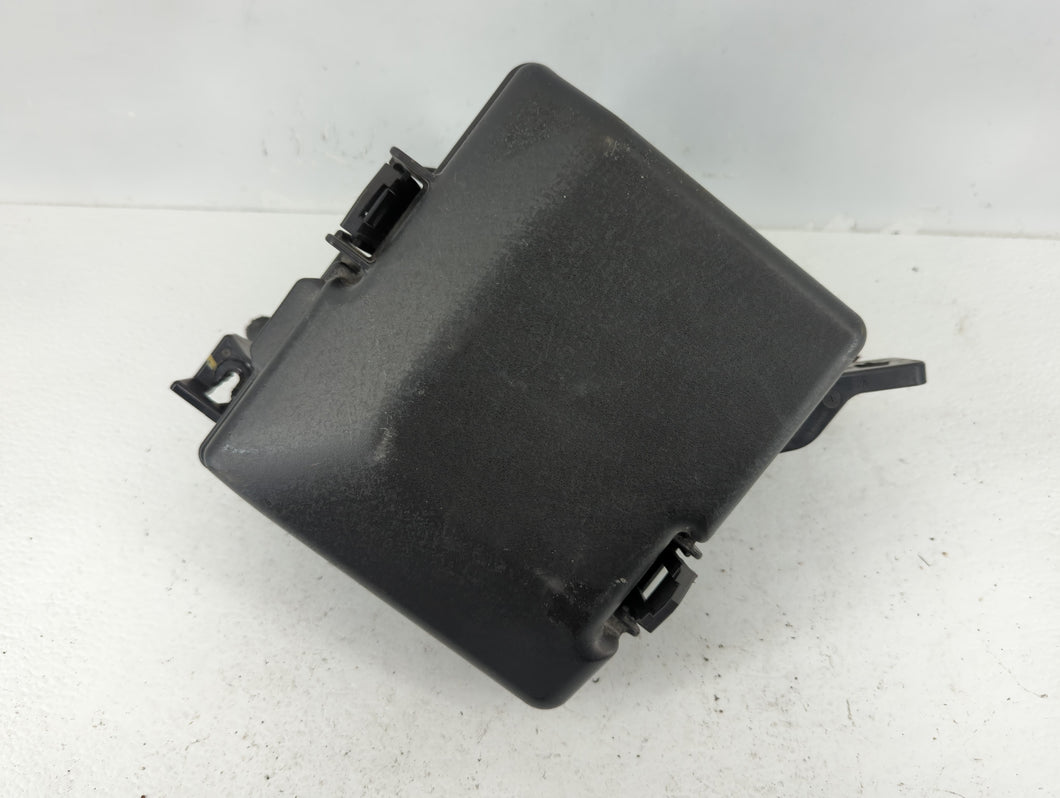 2018-2019 Hyundai Sonata Fusebox Fuse Box Panel Relay Module P/N:6423-0102-7-000 Fits 2018 2019 OEM Used Auto Parts