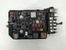 2018-2022 Chevrolet Equinox Fusebox Fuse Box Panel Relay Module P/N:84809671 Fits 2018 2019 2020 2021 2022 OEM Used Auto Parts