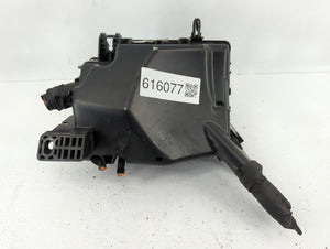 2020-2021 Kia Soul Fusebox Fuse Box Panel Relay Module P/N:91956-K0020 Fits 2020 2021 OEM Used Auto Parts