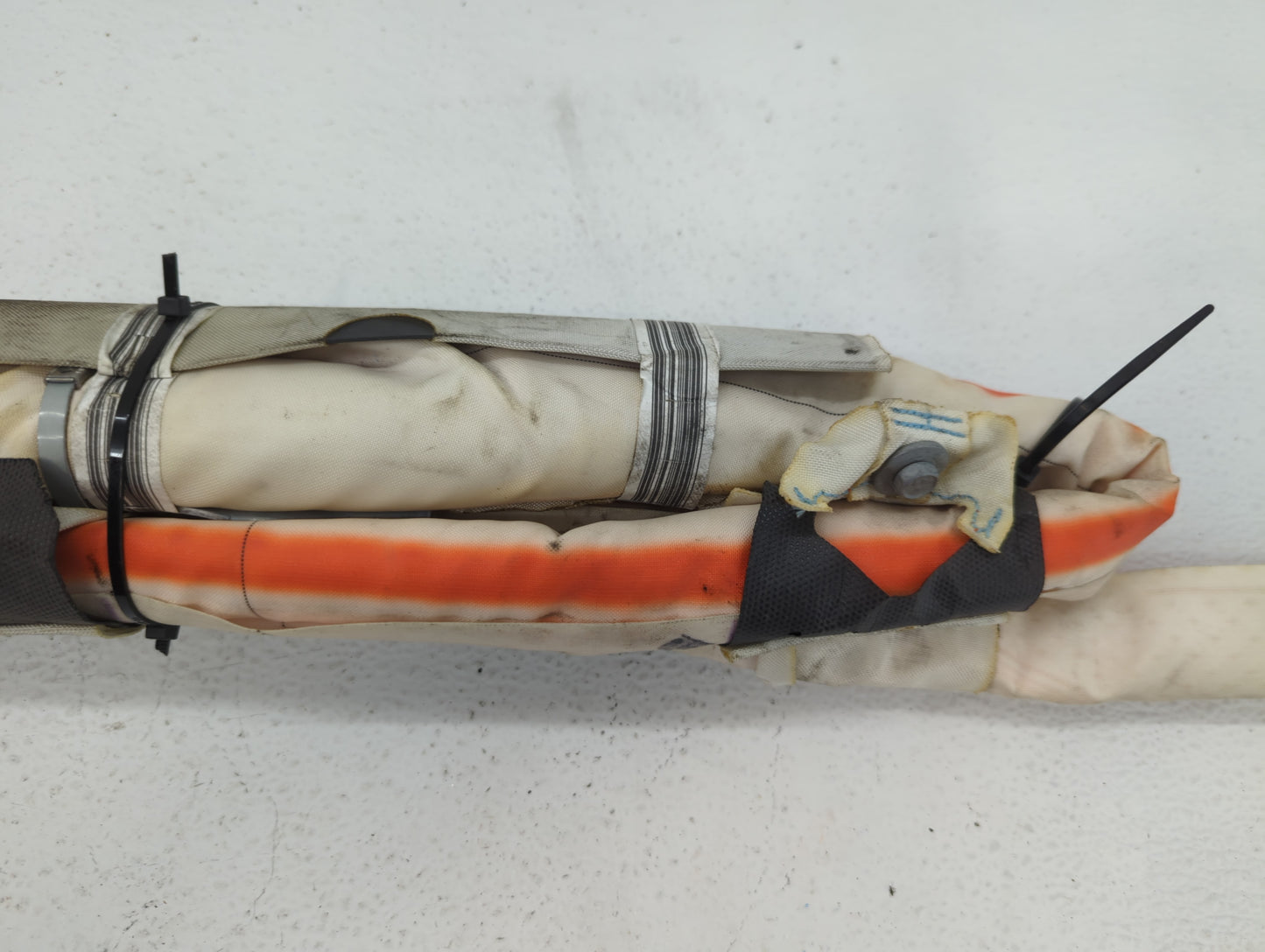 2012 Chrysler Voyager Passenger Curtain Air Bag Oem - Oemusedautoparts1.com