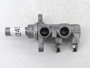 2013-2016 Ford Fusion Brake Master Cylinder Grey