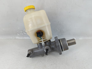 2007-2008 Dodge Ram 1500 Brake Master Cylinder Cream