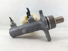 2007-2008 Dodge Ram 1500 Brake Master Cylinder Cream