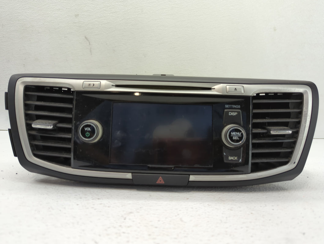 2013-2015 Honda Accord Radio AM FM Cd Player Receiver Replacement P/N:39101-T2A-A830-M1 Fits 2013 2014 2015 OEM Used Auto Parts