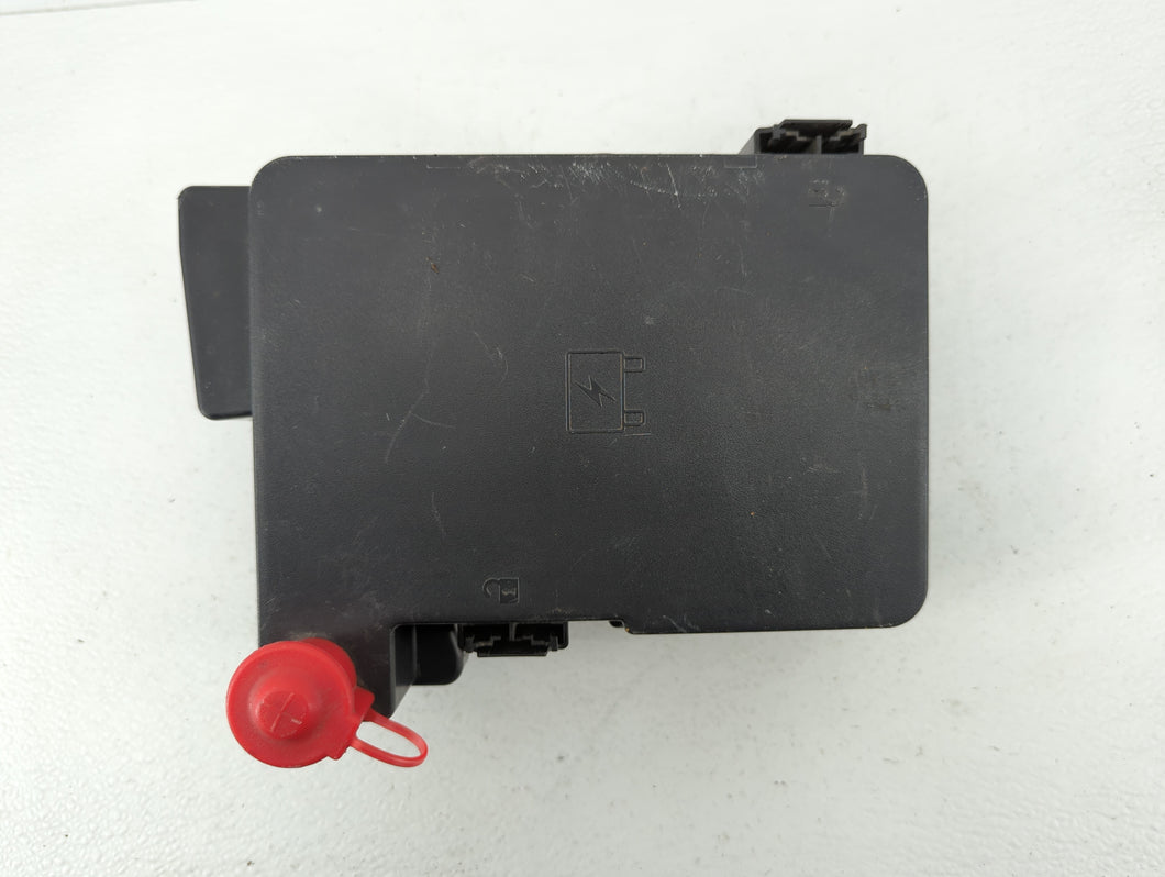 2013-2015 Gmc Terrain Fusebox Fuse Box Panel Relay Module P/N:22929762_01 Fits 2013 2014 2015 OEM Used Auto Parts