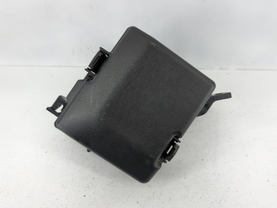 2018-2019 Hyundai Sonata Fusebox Fuse Box Panel Relay Module P/N:6423-0102-7-000 Fits 2018 2019 OEM Used Auto Parts