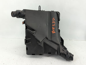 2018-2019 Hyundai Sonata Fusebox Fuse Box Panel Relay Module P/N:6423-0102-7-000 Fits 2018 2019 OEM Used Auto Parts