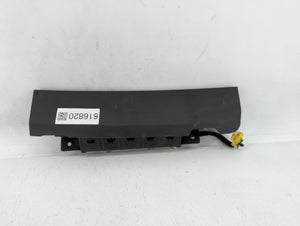 2011-2012 Chevrolet Cruze Air Bag Passenger Right Knee OEM P/N:9548 3077 Fits 2011 2012 OEM Used Auto Parts