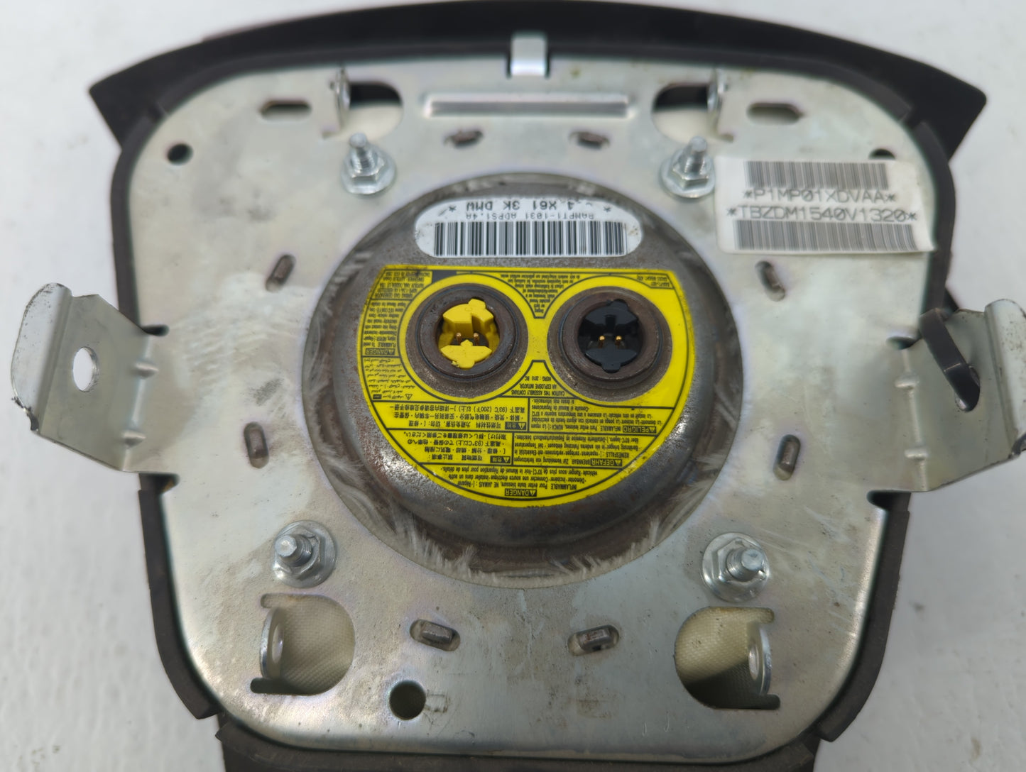 2010 Dodge Journey Air Bag Driver Left Steering Wheel Mounted P/N:P1M01XDVAA Fits OEM Used Auto Parts - Oemusedautoparts1.com