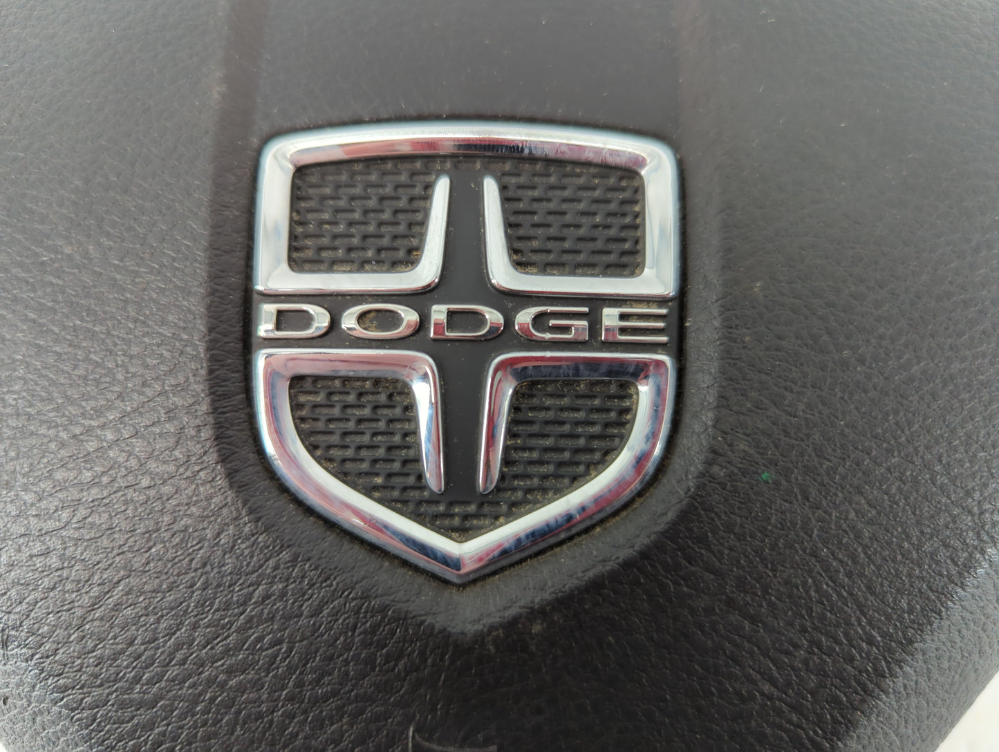 2011 Dodge Journey Air Bag Driver Left Steering Wheel Mounted P/N:P1SL29DX9AC BAMPT1-1031 Fits OEM Used Auto Parts - Oemusedautoparts1.com