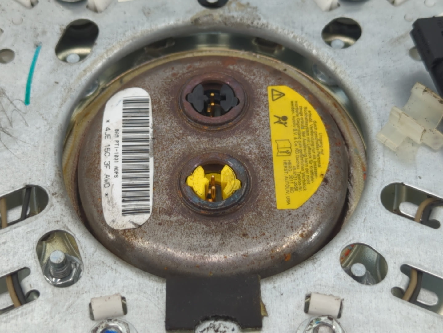 2011 Dodge Journey Air Bag Driver Left Steering Wheel Mounted P/N:P1SL29DX9AC BAMPT1-1031 Fits OEM Used Auto Parts - Oemusedautoparts1.com