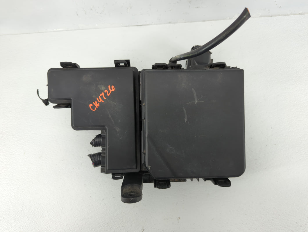 2014-2016 Nissan Rogue Fusebox Fuse Box Panel Relay Module P/N:284B7 4BA0A Fits 2014 2015 2016 OEM Used Auto Parts