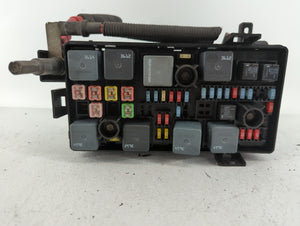 2006-2007 Cadillac Dts Fusebox Fuse Box Panel Relay Module P/N:69068203 0001267911 Fits 2006 2007 OEM Used Auto Parts