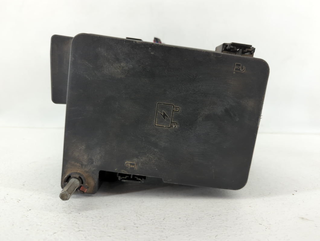 2012 Chevrolet Equinox Fusebox Fuse Box Panel Relay Module P/N:22796250 Fits OEM Used Auto Parts