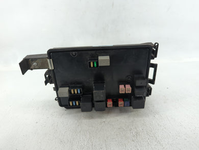 2009-2010 Dodge Challenger Fusebox Fuse Box Panel Relay Module P/N:P68059370AC Fits 2009 2010 OEM Used Auto Parts