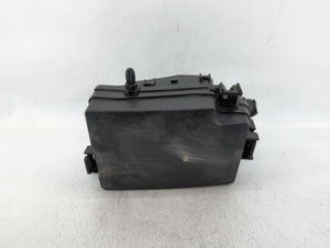 2019-2020 Kia Forte Fusebox Fuse Box Panel Relay Module P/N:91431 M7052 Fits 2019 2020 OEM Used Auto Parts