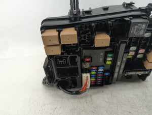2019-2020 Kia Forte Fusebox Fuse Box Panel Relay Module P/N:91431 M7052 Fits 2019 2020 OEM Used Auto Parts