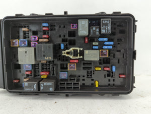 2019-2021 Chevrolet Malibu Fusebox Fuse Box Panel Relay Module P/N:84950507_01 Fits 2019 2020 2021 OEM Used Auto Parts