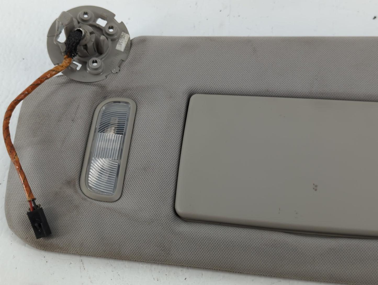 2010-2013 Cadillac Cts Sun Visor Shade Replacement Driver Left Mirror Fits 2010 2011 2012 2013 OEM Used Auto Parts - Oemusedautoparts1.com