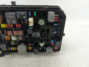 2018-2022 Chevrolet Equinox Fusebox Fuse Box Panel Relay Module P/N:23246682 84974743 Fits 2018 2019 2020 2021 2022 OEM Used Auto Parts