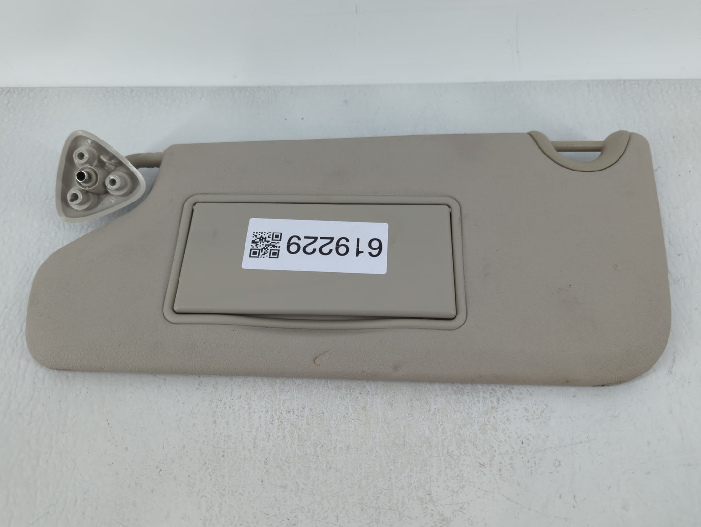 2017 Dodge Journey Sun Visor Shade Replacement Driver Left Mirror Fits OEM Used Auto Parts - Oemusedautoparts1.com