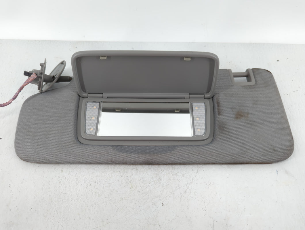 2020-2022 Chevrolet Equinox Sun Visor Shade Replacement Driver Left Mirror Fits 2020 2021 2022 OEM Used Auto Parts