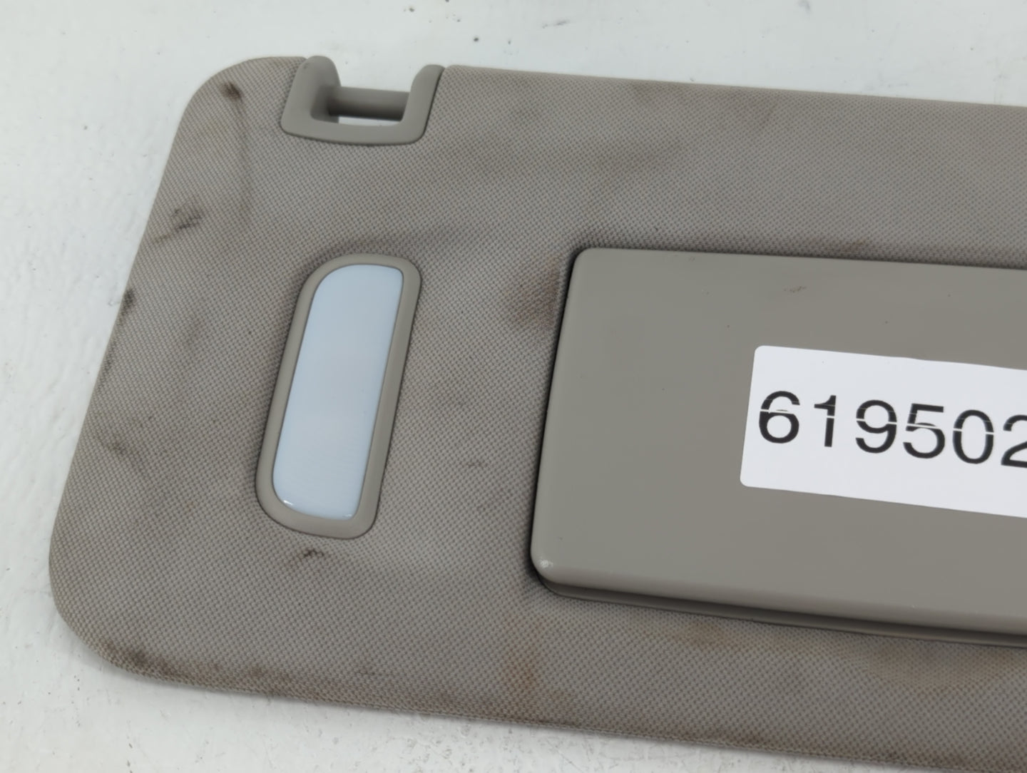 2013 Chevrolet Traverse Sun Visor Shade Replacement Passenger Right Mirror Fits OEM Used Auto Parts - Oemusedautoparts1.com