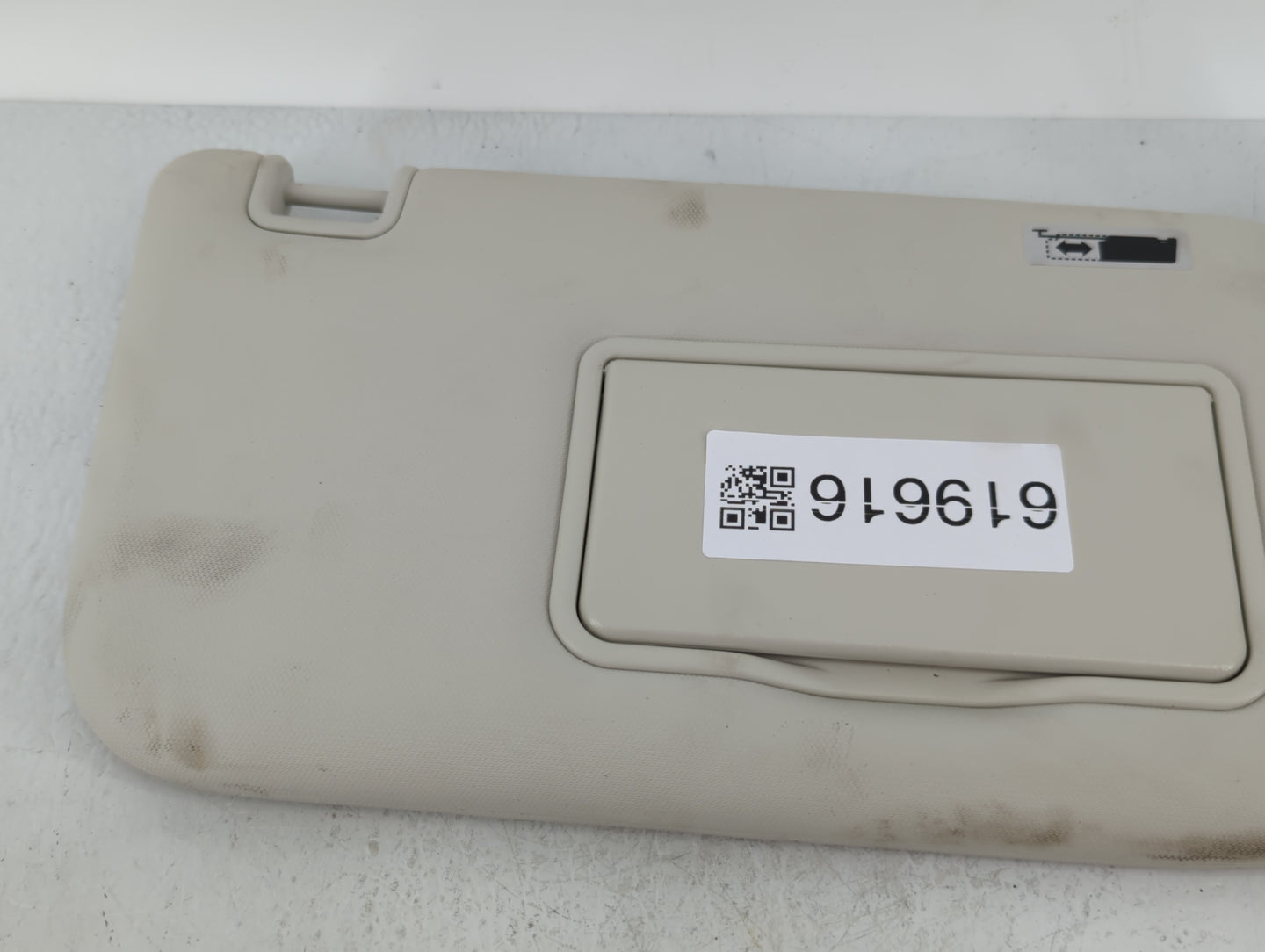 2013-2019 Ford Escape Sun Visor Shade Replacement Passenger Right Mirror Fits 2013 2014 2015 2016 2017 2018 2019 OEM Used Auto Parts - Oemusedautoparts1.com