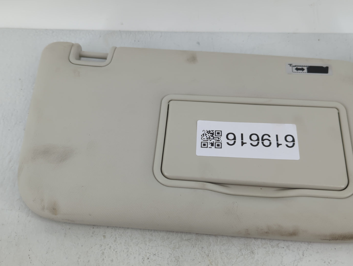 2013-2019 Ford Escape Sun Visor Shade Replacement Passenger Right Mirror Fits 2013 2014 2015 2016 2017 2018 2019 OEM Used Auto Parts - Oemusedautoparts1.com