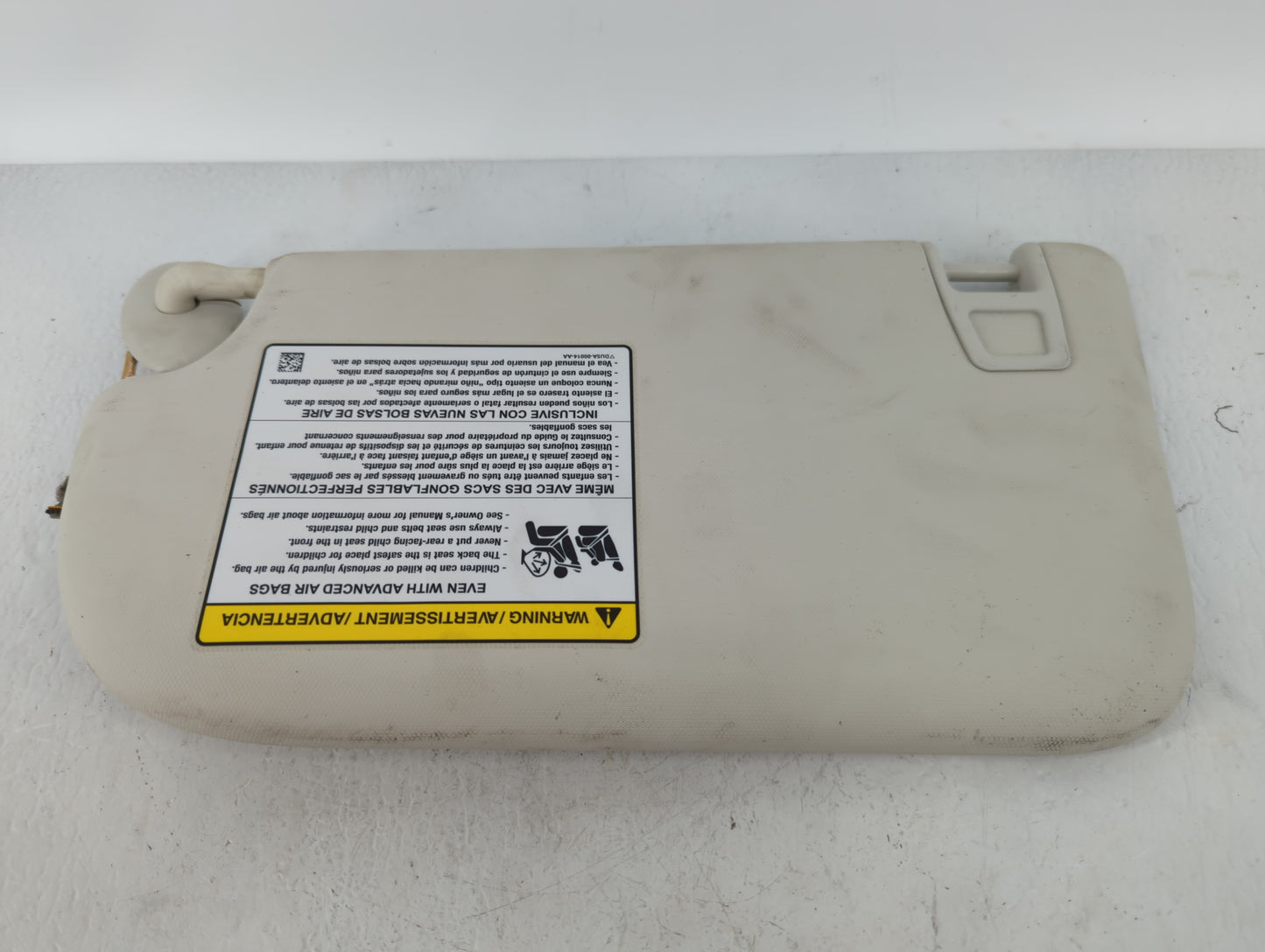 2013-2019 Ford Escape Sun Visor Shade Replacement Passenger Right Mirror Fits 2013 2014 2015 2016 2017 2018 2019 OEM Used Auto Parts - Oemusedautoparts1.com