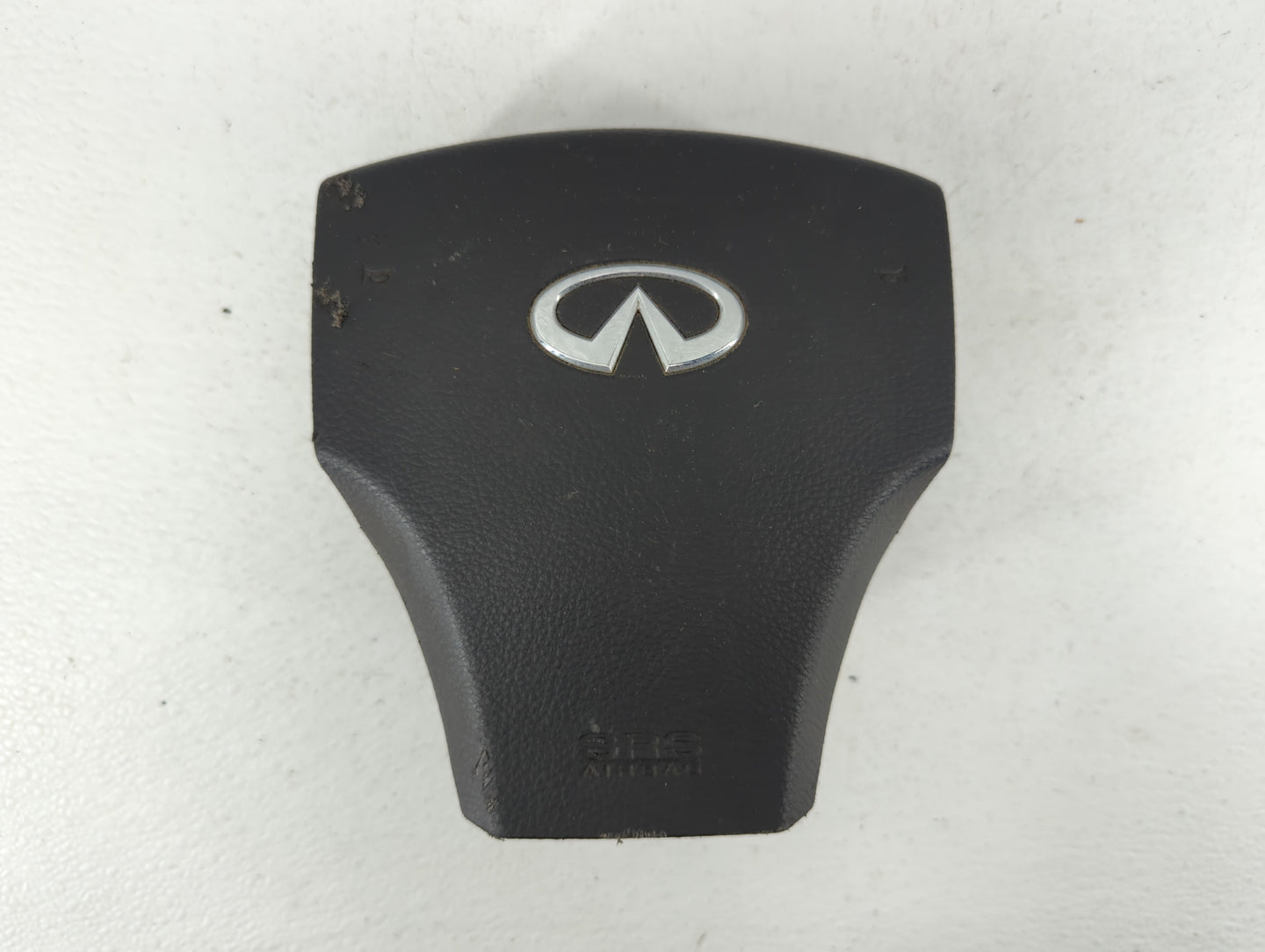 2004 Infiniti G35 Air Bag Driver Left Steering Wheel Mounted P/N:PMAC704Y150128 Fits OEM Used Auto Parts - Oemusedautoparts1.com