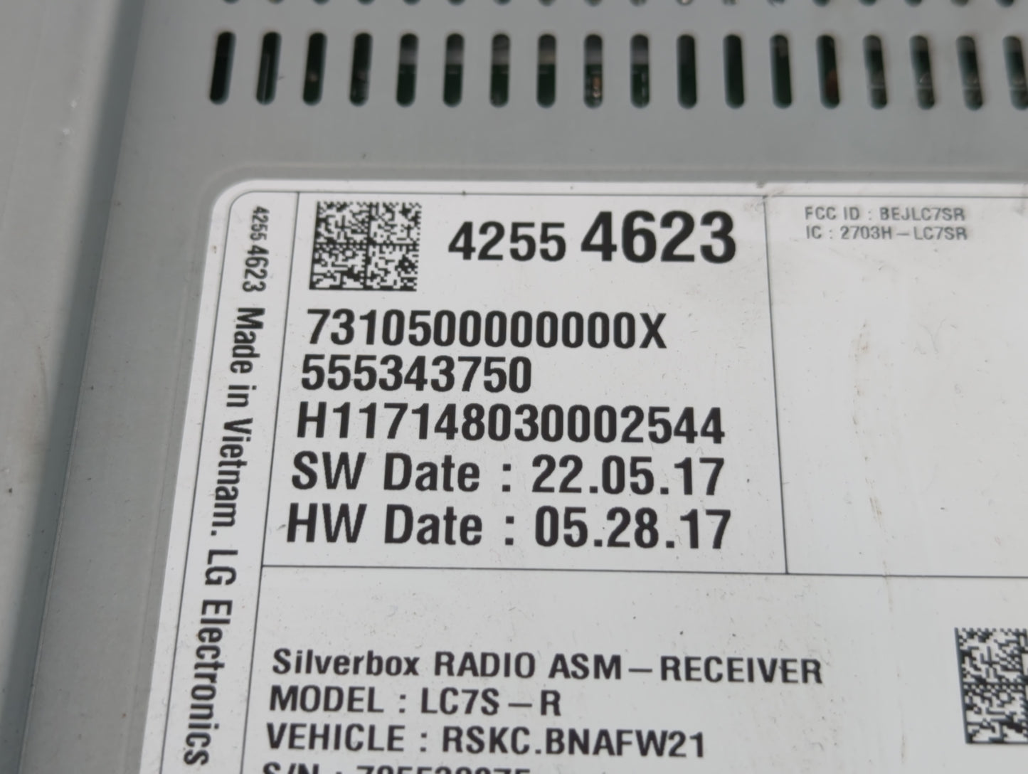 2018 Chevrolet Silverado 1500 Radio AM FM Cd Player Receiver Replacement P/N:42554623 Fits 2019 OEM Used Auto Parts - Oemusedautoparts1.com