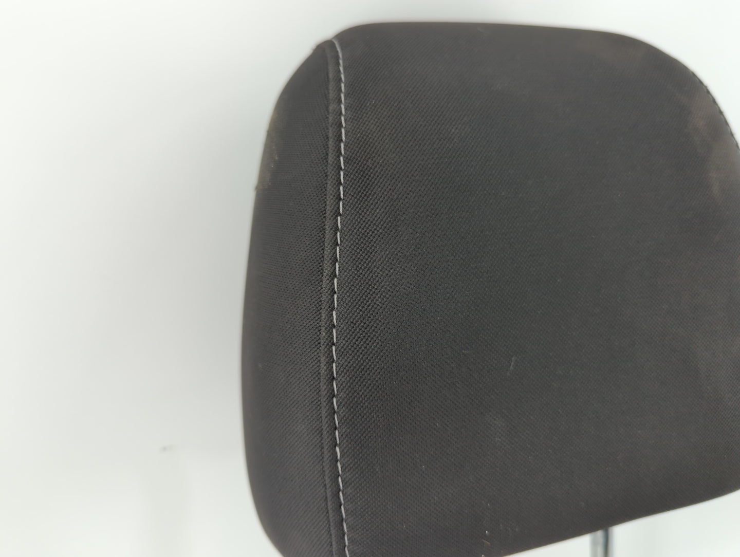 2014 Ford Escape Headrest Head Rest Front Driver Passenger Seat Fits OEM Used Auto Parts - Oemusedautoparts1.com