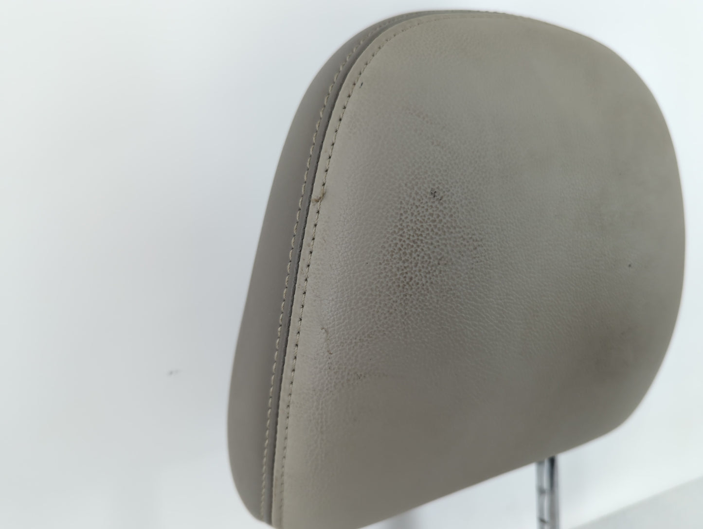 2013 Toyota Sienna Headrest Head Rest Front Driver Passenger Seat Fits OEM Used Auto Parts - Oemusedautoparts1.com