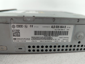 2010-2011 Audi Q7 Radio AM FM Cd Player Receiver Replacement P/N:4L0 035 664 B Fits 2010 2011 OEM Used Auto Parts